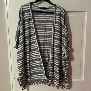 Doe & Rae Women's Blue/White Striped Kimono Short Sleeve Size L Rainbow Fringe